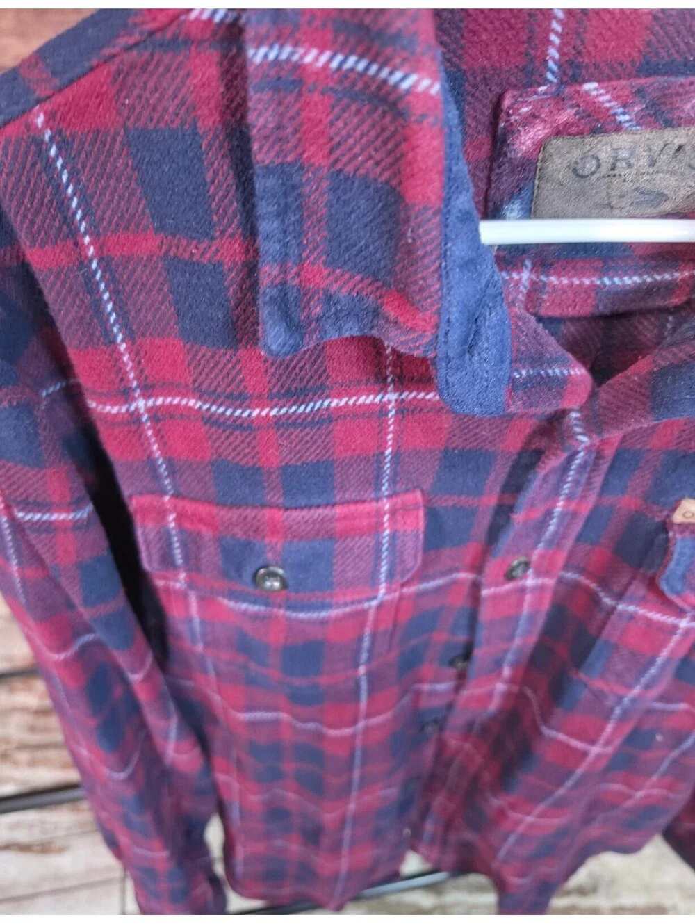 Orvis Men's Red and Navy Plaid Flannel Shirt Large